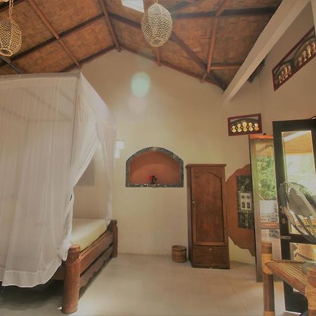 Jungle Tribe Guesthouse Берастаги Экстерьер фото